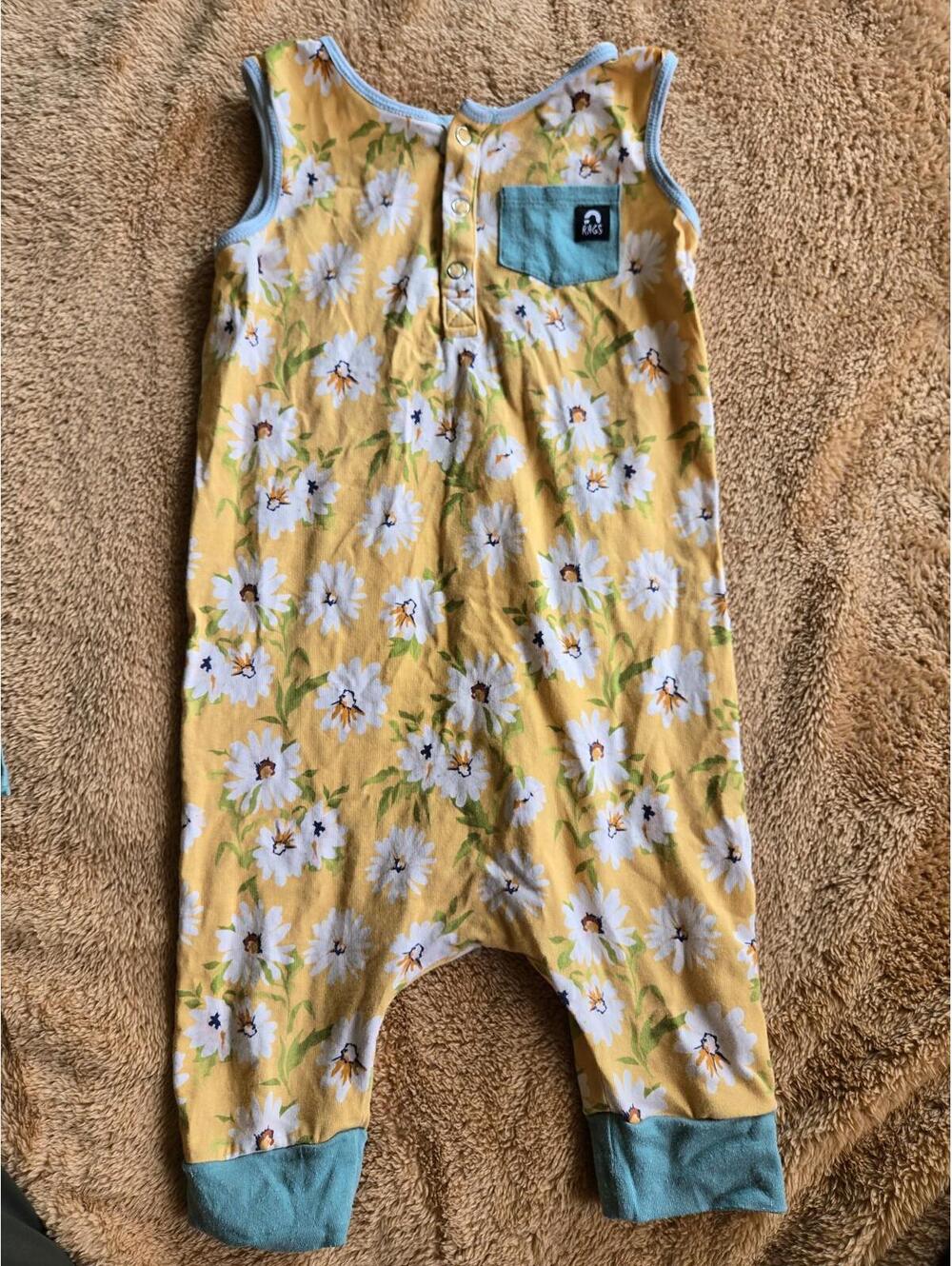 3/4 rags romper